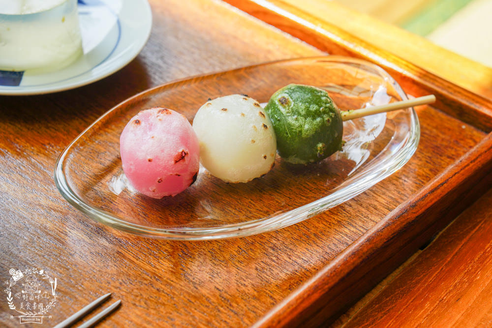 若井藝術WAKAI Arts|高雄超隱藏版一秒就能飛到京都的抹茶網美店?還有小畫廊可以欣賞?