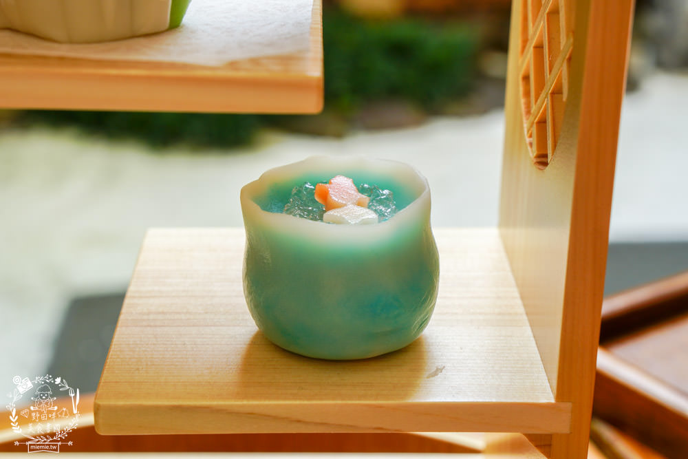 若井藝術WAKAI Arts|高雄超隱藏版一秒就能飛到京都的抹茶網美店?還有小畫廊可以欣賞?