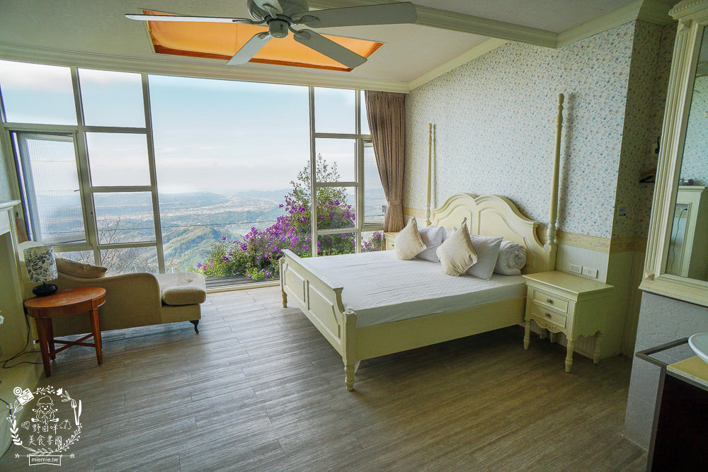 台中景觀住宿[若茵農場]第一名人氣秘境!浪漫夜景x絕美雲海x絢爛夕陽x蔚藍天空~超紓壓休閒景點