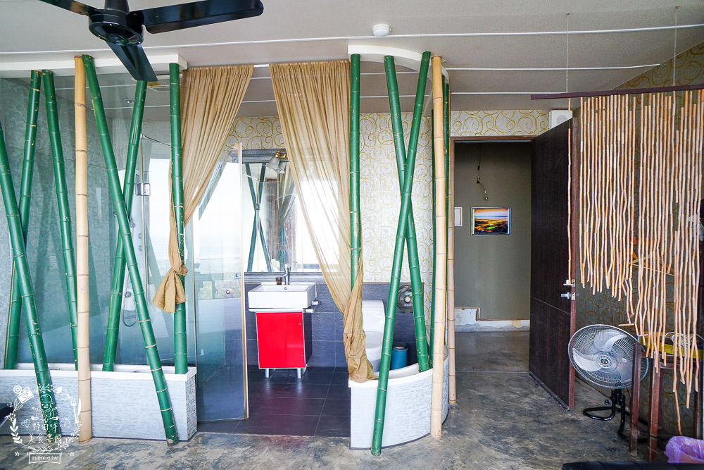 台中景觀住宿[若茵農場]第一名人氣秘境!浪漫夜景x絕美雲海x絢爛夕陽x蔚藍天空~超紓壓休閒景點