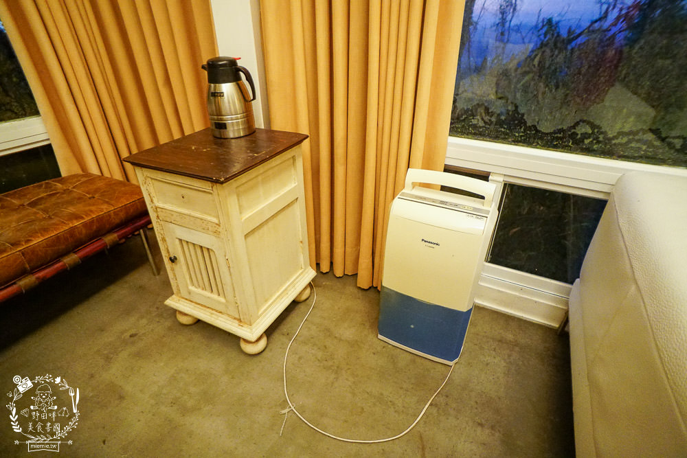 台中景觀住宿[若茵農場]第一名人氣秘境!浪漫夜景x絕美雲海x絢爛夕陽x蔚藍天空~超紓壓休閒景點