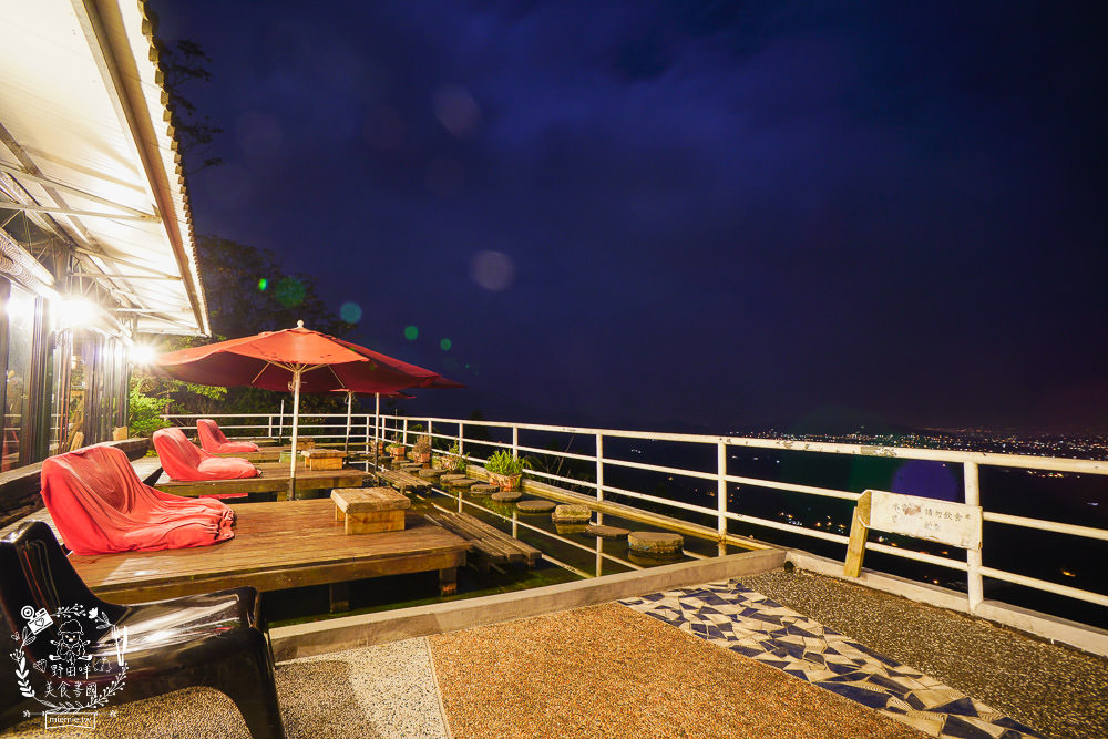 台中景觀住宿[若茵農場]第一名人氣秘境!浪漫夜景x絕美雲海x絢爛夕陽x蔚藍天空~超紓壓休閒景點
