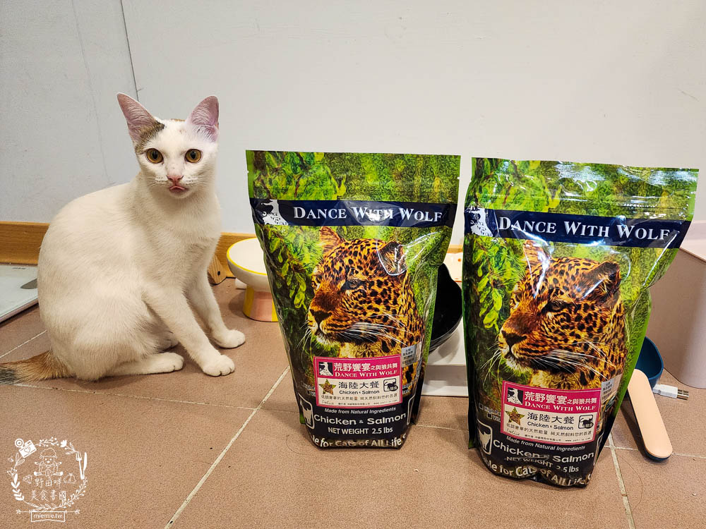 荒野饗宴貓飼料海陸大餐評價!高CP值又適口性佳的全天然無穀貓咪乾糧!