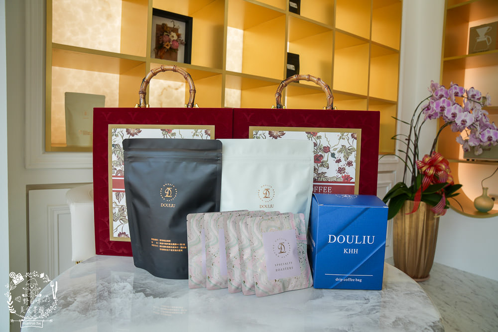 楠梓咖啡店推薦[荳琉咖啡]新開幕的輕奢風自家烘焙精品咖啡店!超正咖啡師還可以許願咖啡豆單!