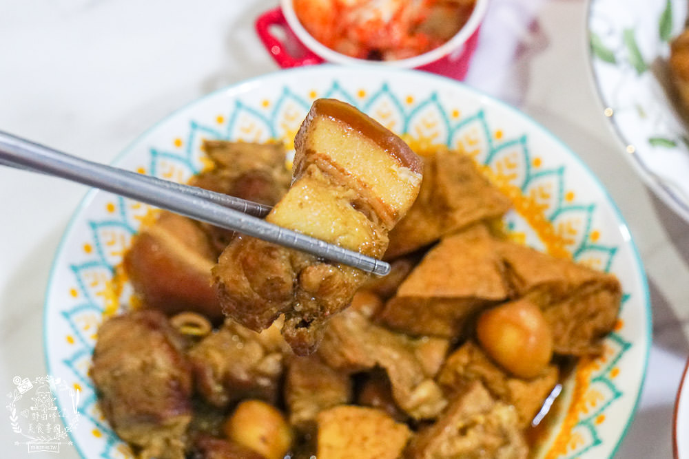 宅配餐點人氣推薦[荷葉坊手作即食料理]外婆紅燒肉跟紅燒獅子頭滋味口感驚艷味蕾?!