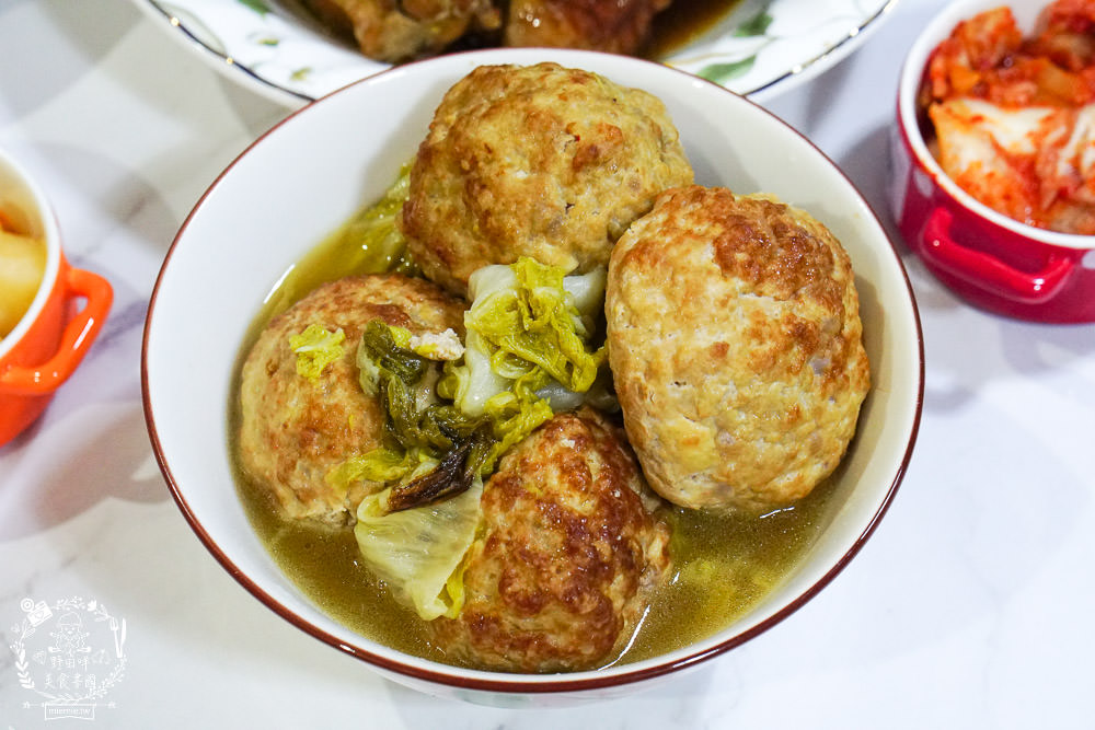 宅配餐點人氣推薦[荷葉坊手作即食料理]外婆紅燒肉跟紅燒獅子頭滋味口感驚艷味蕾?!