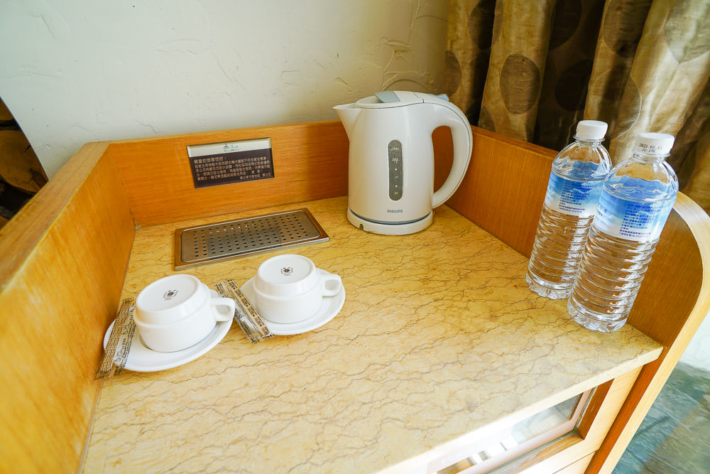 高雄華水亭汽車旅館|超浪漫露天浴池|舒適到猶如渡假一樣的汽旅住宿