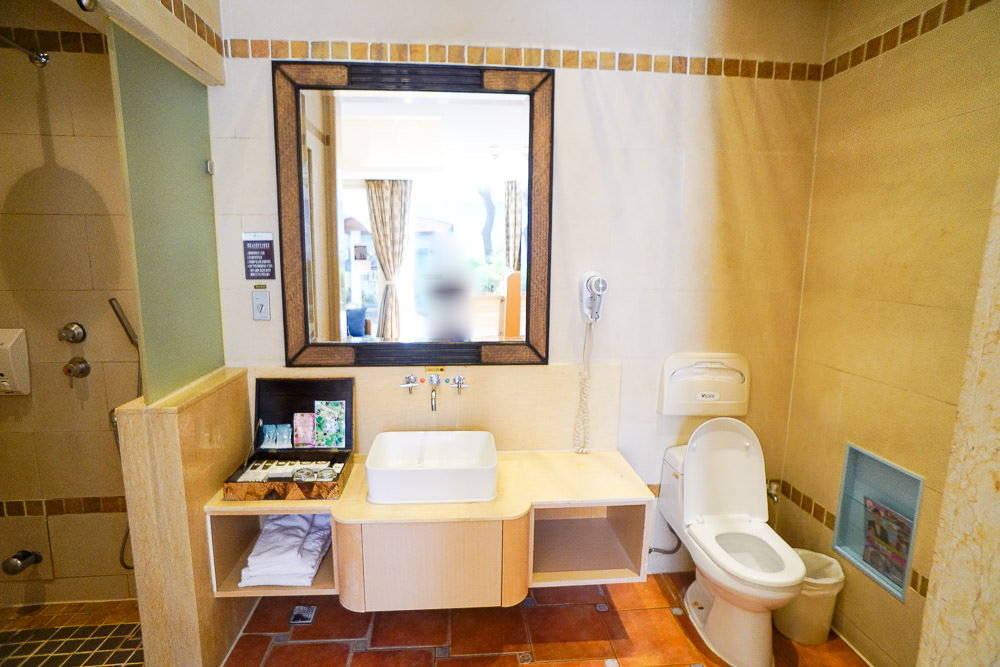 高雄華水亭汽車旅館|超浪漫露天浴池|舒適到猶如渡假一樣的汽旅住宿