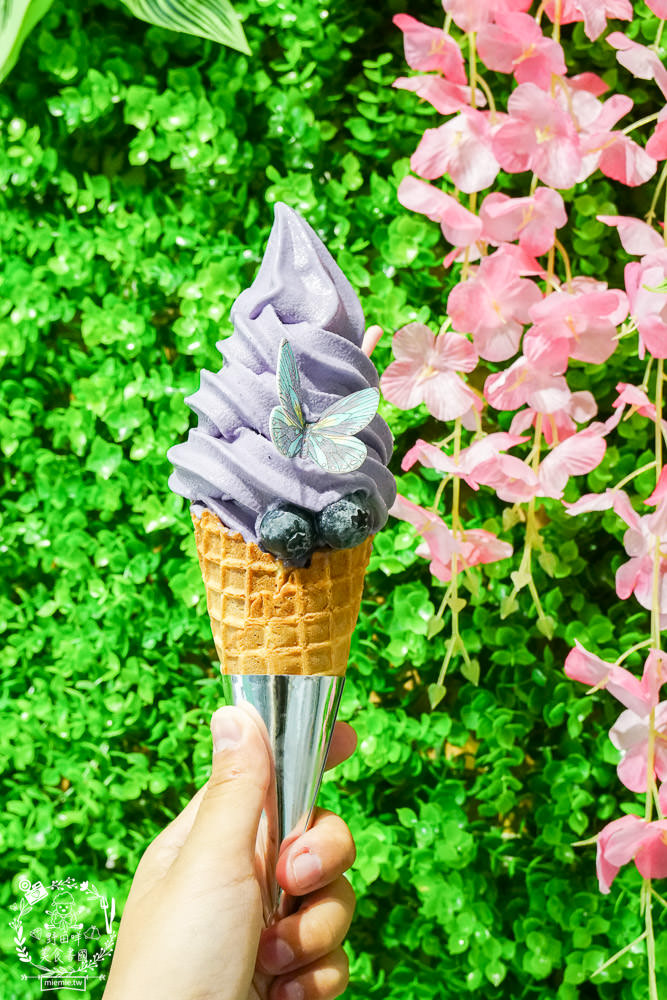 高雄[蒔遇Daily Green]隱藏在秘密花園的網美甜點店!蝦皮人氣第一名的18種口味司康?繽紛網美霜淇淋超好拍照!