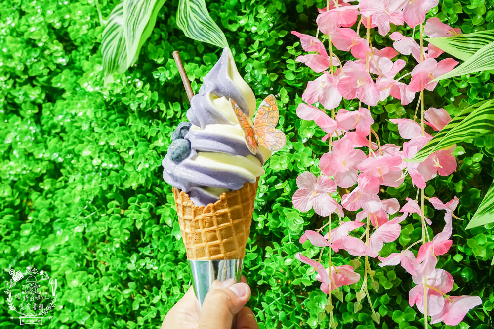 高雄[蒔遇Daily Green]隱藏在秘密花園的網美甜點店!蝦皮人氣第一名的18種口味司康?繽紛網美霜淇淋超好拍照!