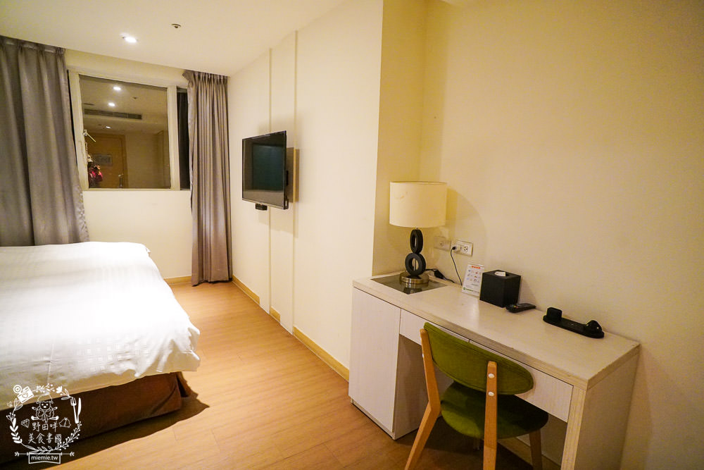 台北薇米商旅|天臺廣場交通便利的台北商旅!樓下就是屈臣氏與康是美！
