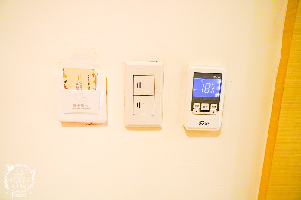 台北薇米商旅|天臺廣場交通便利的台北商旅!樓下就是屈臣氏與康是美！