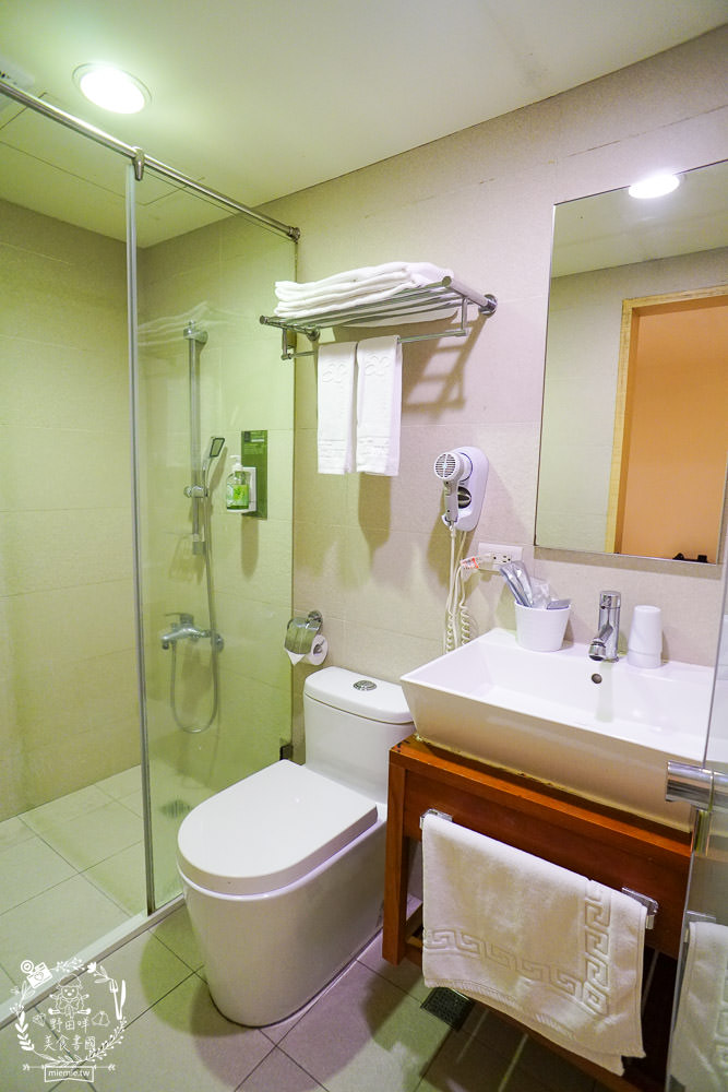 台北薇米商旅|天臺廣場交通便利的台北商旅!樓下就是屈臣氏與康是美！