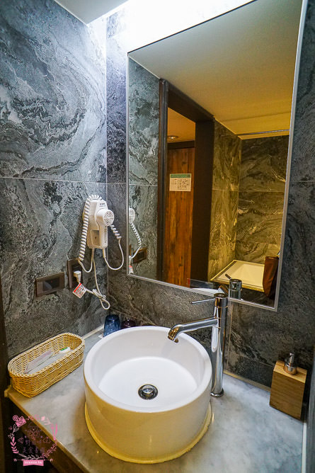 嘉義市區住宿推薦[蘭桂坊酒店]文化路夜市附近住宿!澎湃自助式早餐!有合作停車場~