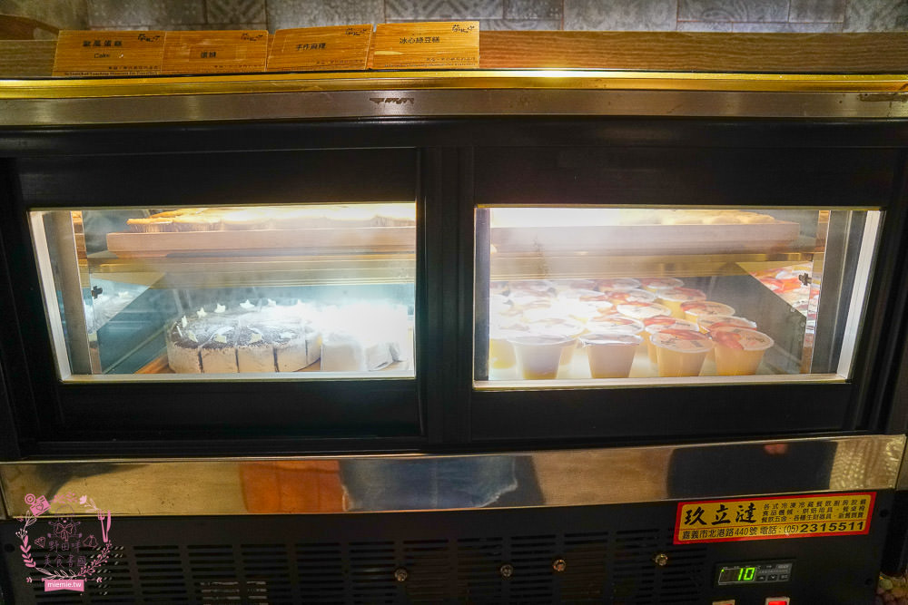 嘉義市區住宿推薦[蘭桂坊酒店]文化路夜市附近住宿!澎湃自助式早餐!有合作停車場~