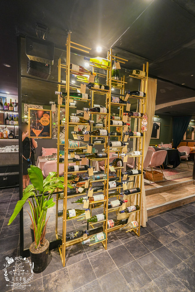 高雄餐酒館推薦[蘼樂餐酒館]聖誕限定超霸氣32oz的肋眼牛排!四種風味一次享受的繽紛精釀啤酒SHOT組!