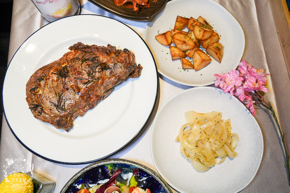 高雄餐酒館推薦[蘼樂餐酒館]聖誕限定超霸氣32oz的肋眼牛排!四種風味一次享受的繽紛精釀啤酒SHOT組!