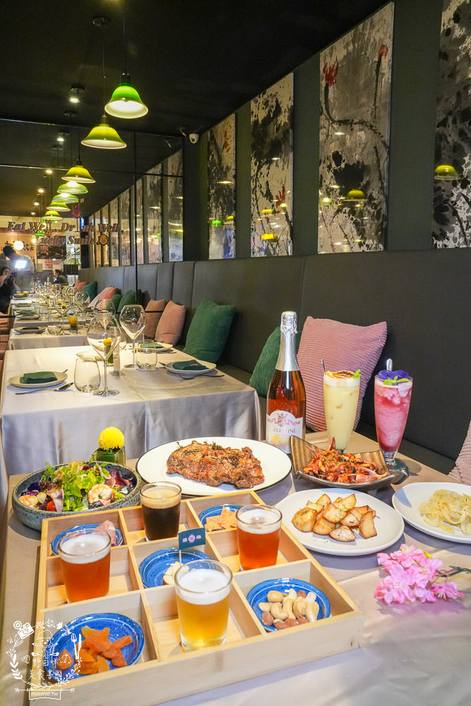 高雄餐酒館推薦[蘼樂餐酒館]聖誕限定超霸氣32oz的肋眼牛排!四種風味一次享受的繽紛精釀啤酒SHOT組!