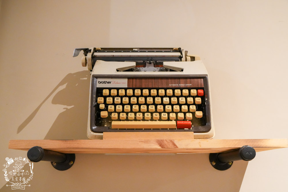 高雄[裕豐冰堂]隱藏在鳳山的高CP值創意雪花冰!中秋限定的柚見月圓雪花冰好拍又好吃!