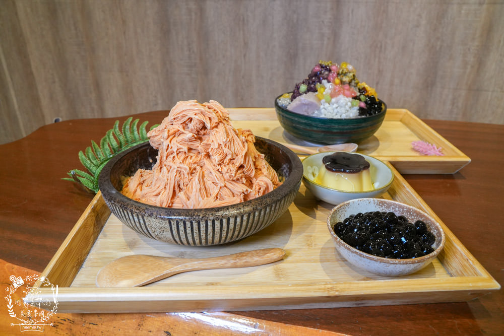 高雄[裕豐冰堂]隱藏在鳳山的高CP值創意雪花冰!中秋限定的柚見月圓雪花冰好拍又好吃!