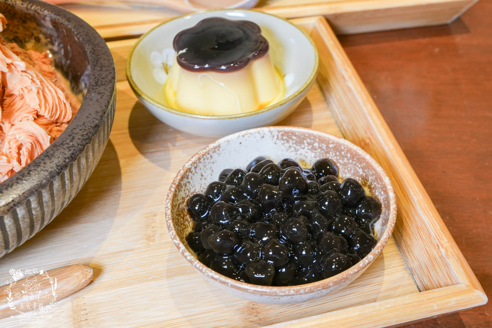 高雄[裕豐冰堂]隱藏在鳳山的高CP值創意雪花冰!中秋限定的柚見月圓雪花冰好拍又好吃!