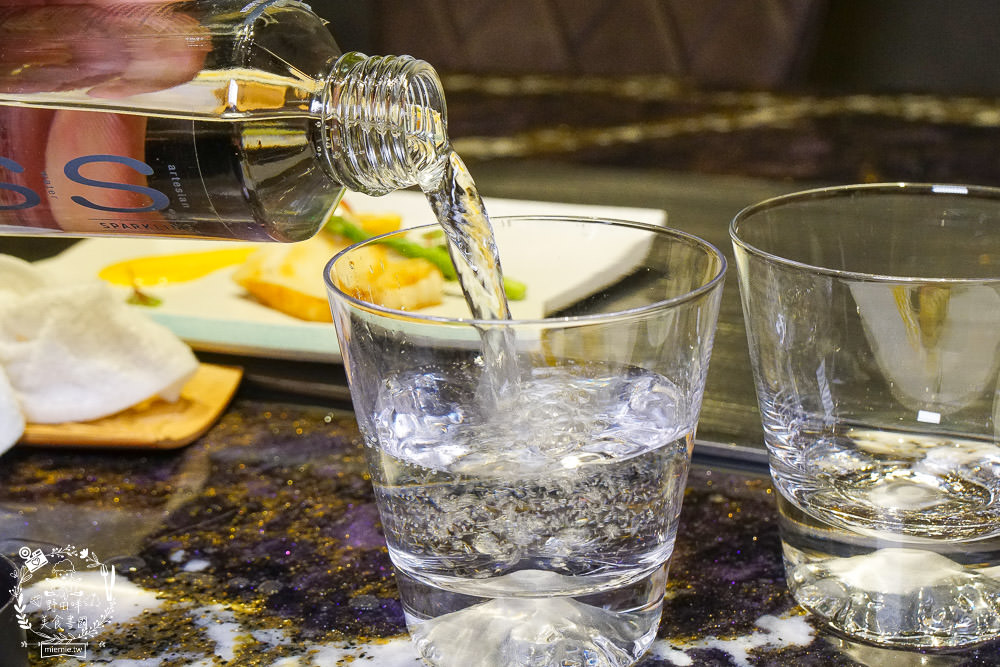 高雄[覓奇頂級鐵板燒餐廳]全場限席16位採全預約制!禮聘旅日四十年經驗主廚掌檯!