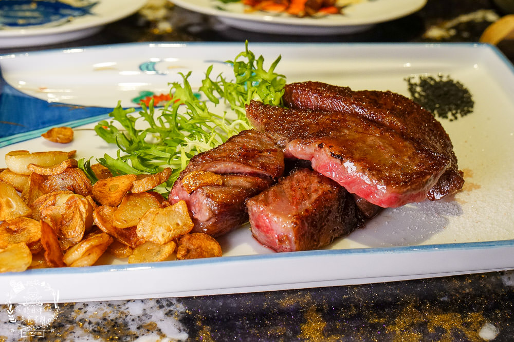 高雄[覓奇頂級鐵板燒餐廳]全場限席16位採全預約制!禮聘旅日四十年經驗主廚掌檯!