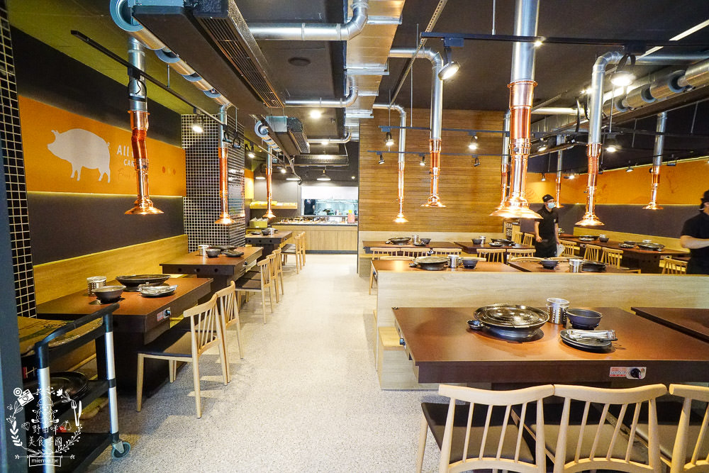 高雄[豬對有韓式烤肉吃到飽]高達70種食材選項!還有銷魂痛風鍋?!