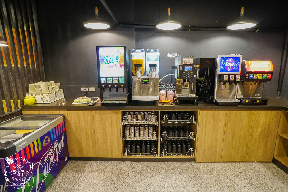 高雄[豬對有韓式烤肉吃到飽]高達70種食材選項!還有銷魂痛風鍋?!