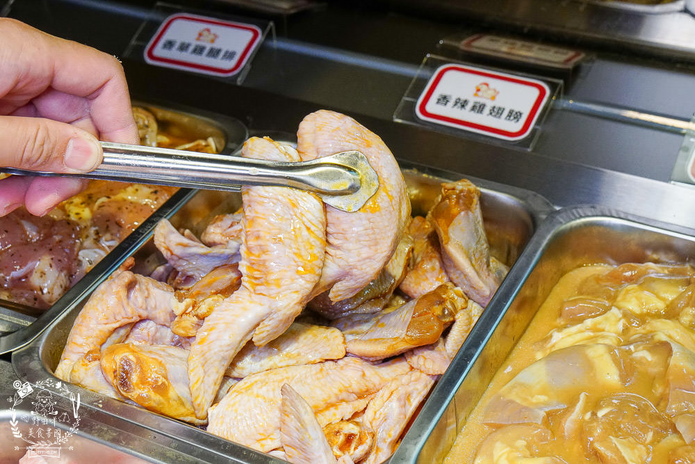 高雄[豬對有韓式烤肉吃到飽]高達70種食材選項!還有銷魂痛風鍋?!