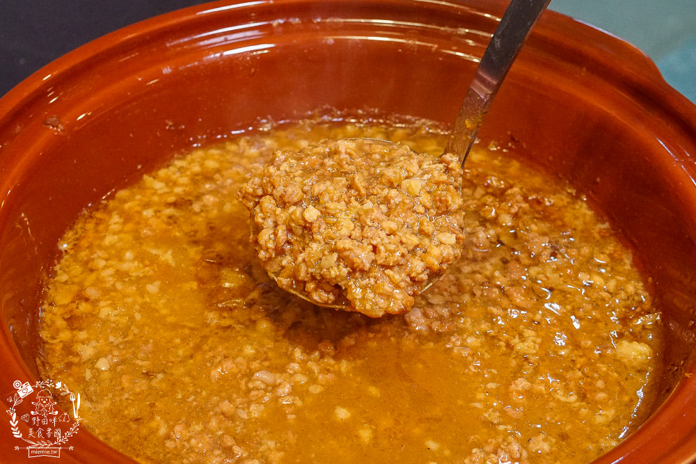 高雄[豬對有韓式烤肉吃到飽]高達70種食材選項!還有銷魂痛風鍋?!