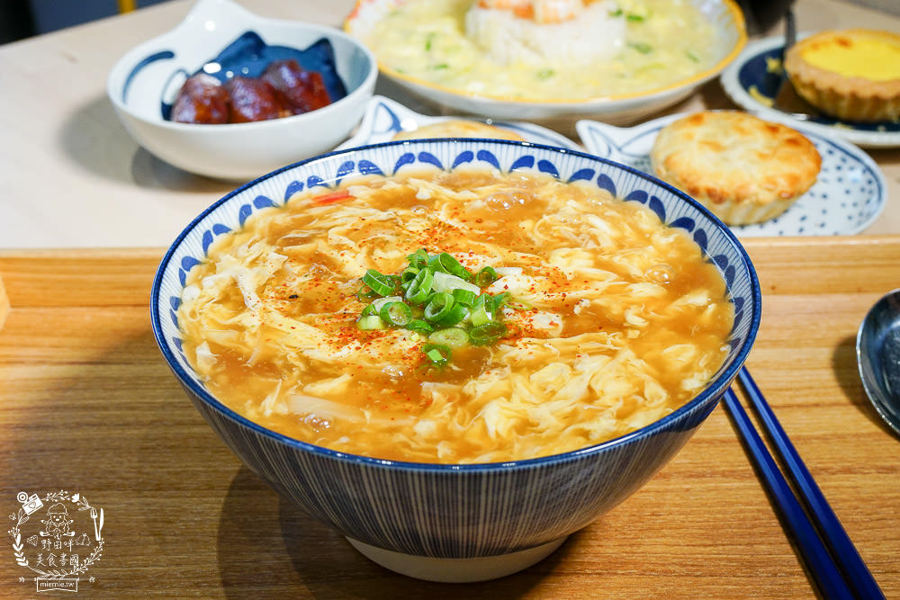 高雄[貓之家俱樂部]正港香港人經營的港式餐廳!寵物友善餐廳!還有貓咪出沒唷~