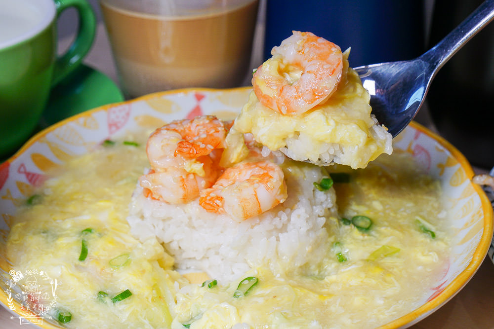 高雄[貓之家俱樂部]正港香港人經營的港式餐廳!寵物友善餐廳!還有貓咪出沒唷~