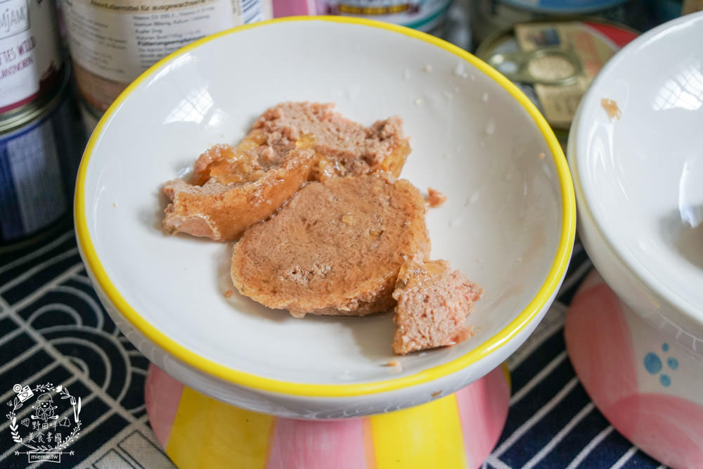 貓咪主食罐推薦!10款超推薦的德國主食罐!高CP值又營養充沛養出健康喵喵(內藏私心愛罐 - 第19張圖 貓咪主食罐推薦!10款超推薦的德國主食罐!高CP值又營養充沛養出健康喵喵(內藏私心愛罐