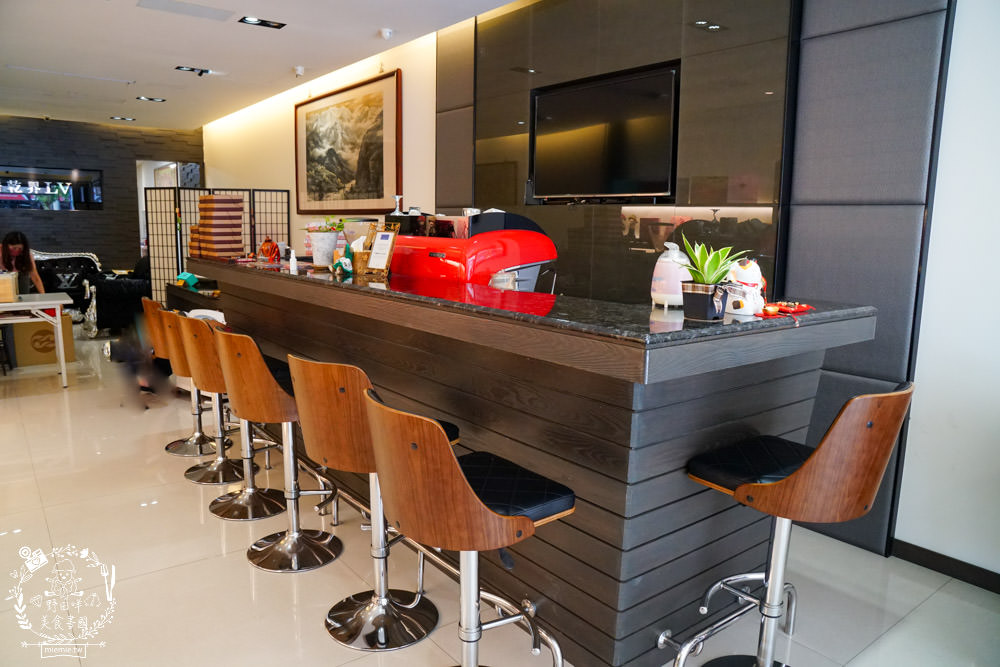 高雄伴手禮推薦!貝爾手工餅乾|全台第一家法式手工餅乾專賣店!鳳梨酥+蝴蝶酥+達克瓦茲+超人氣伴手禮名店