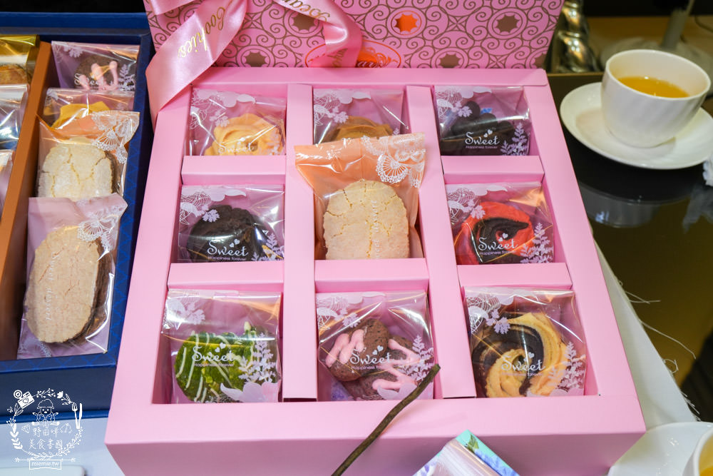 高雄喜餅推薦[貝爾歐洲皇室手工餅乾]高雄超精美奢華的手工餅乾禮盒!喜餅開箱文