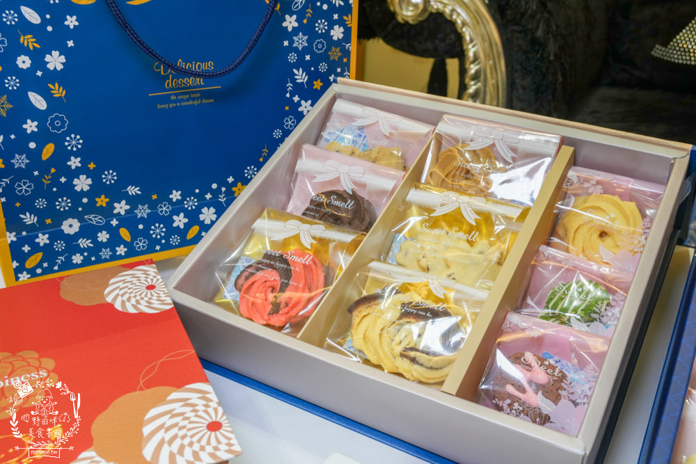 高雄喜餅推薦[貝爾歐洲皇室手工餅乾]高雄超精美奢華的手工餅乾禮盒!喜餅開箱文