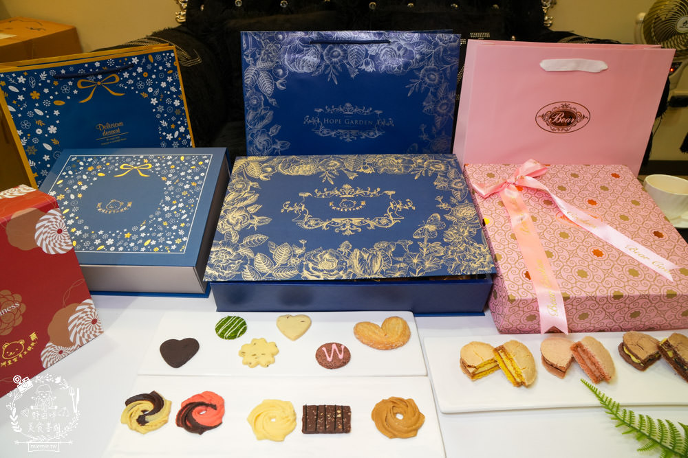 高雄喜餅推薦[貝爾歐洲皇室手工餅乾]高雄超精美奢華的手工餅乾禮盒!喜餅開箱文