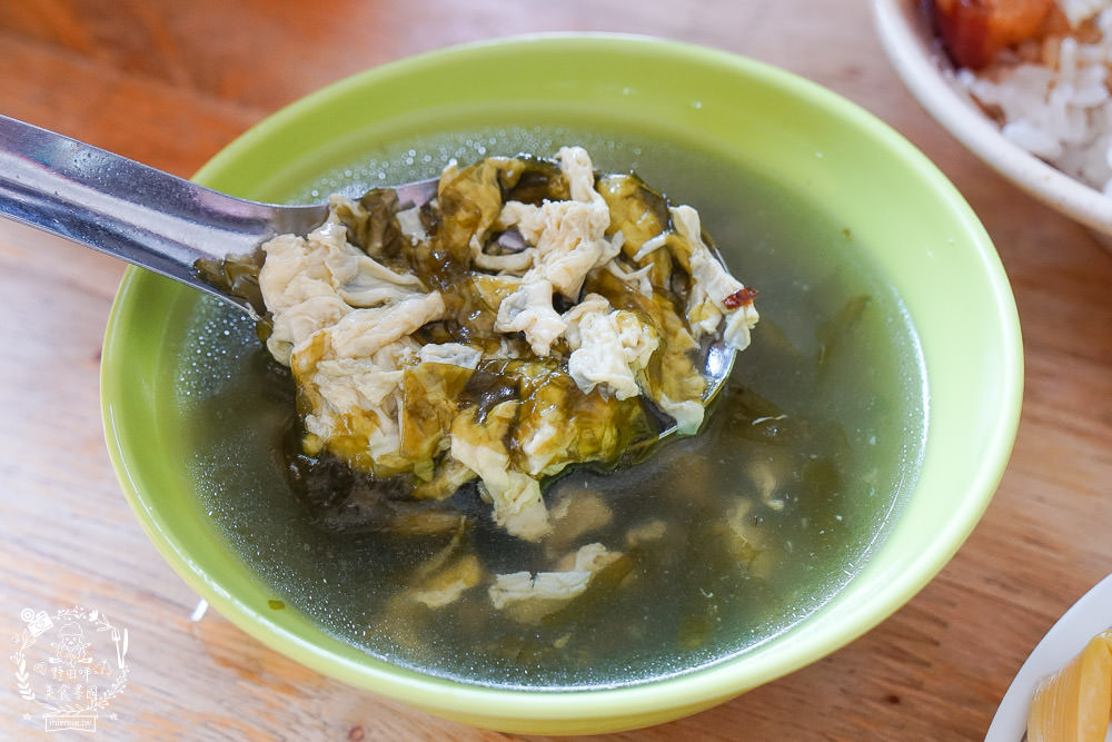 高雄賀家燒肉飯滷肉飯!清晨可以當早餐的排隊小吃?平日也大排長龍的高CP值燒肉飯! - 第23張圖 高雄賀家燒肉飯滷肉飯!清晨可以當早餐的排隊小吃?平日也大排長龍的高CP值燒肉飯!