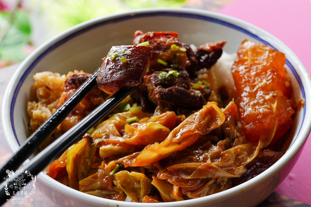 恆春美食[賀her巷弄食間]復古又帶點freestyle的炫彩餐館