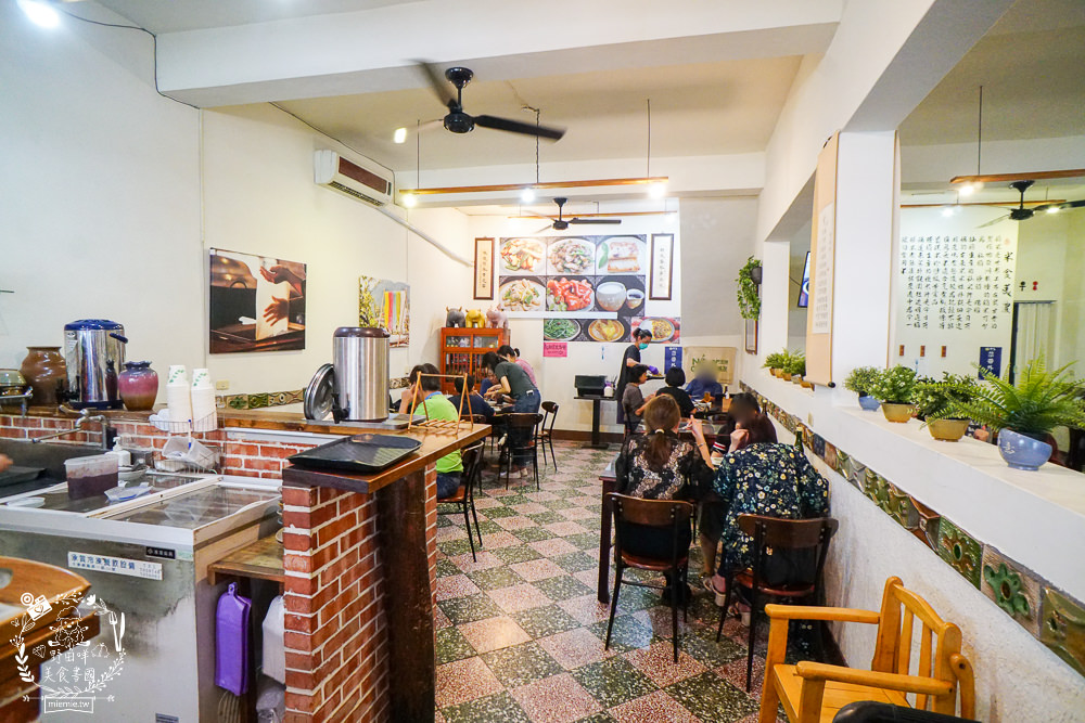 美濃粄條推薦[軒味屋彩色粄條]超人氣純天然的美濃彩色粄條!繽紛色彩吸睛好拍照!高CP值讓人讚不絕口~