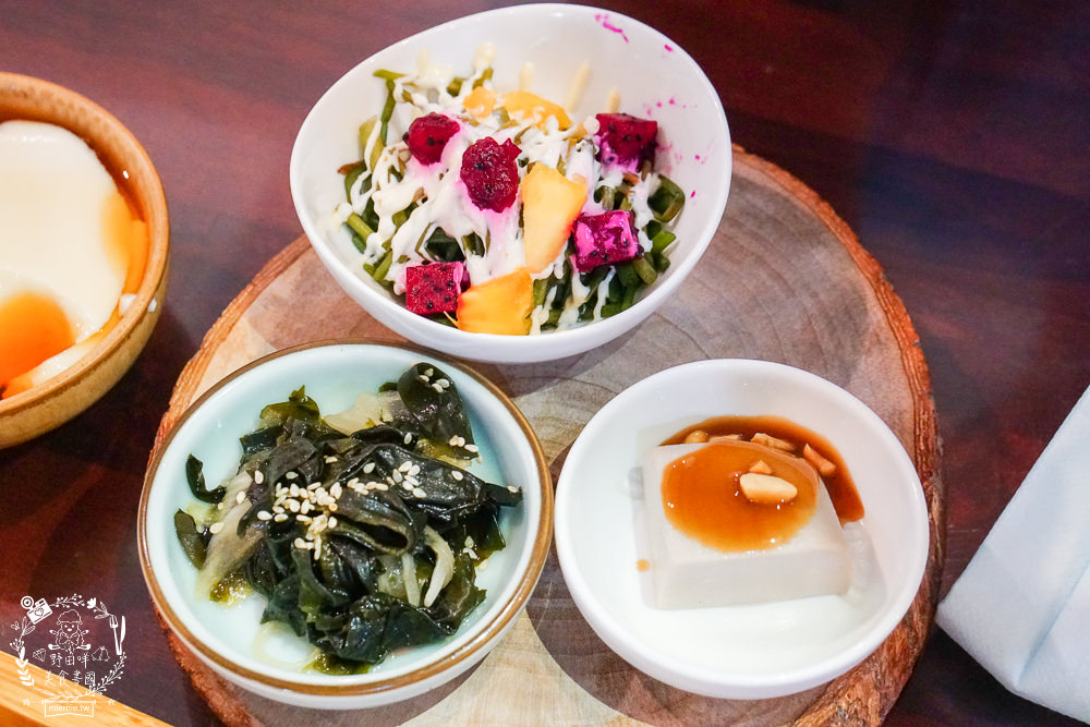 美濃粄條推薦[軒味屋彩色粄條]超人氣純天然的美濃彩色粄條!繽紛色彩吸睛好拍照!高CP值讓人讚不絕口~