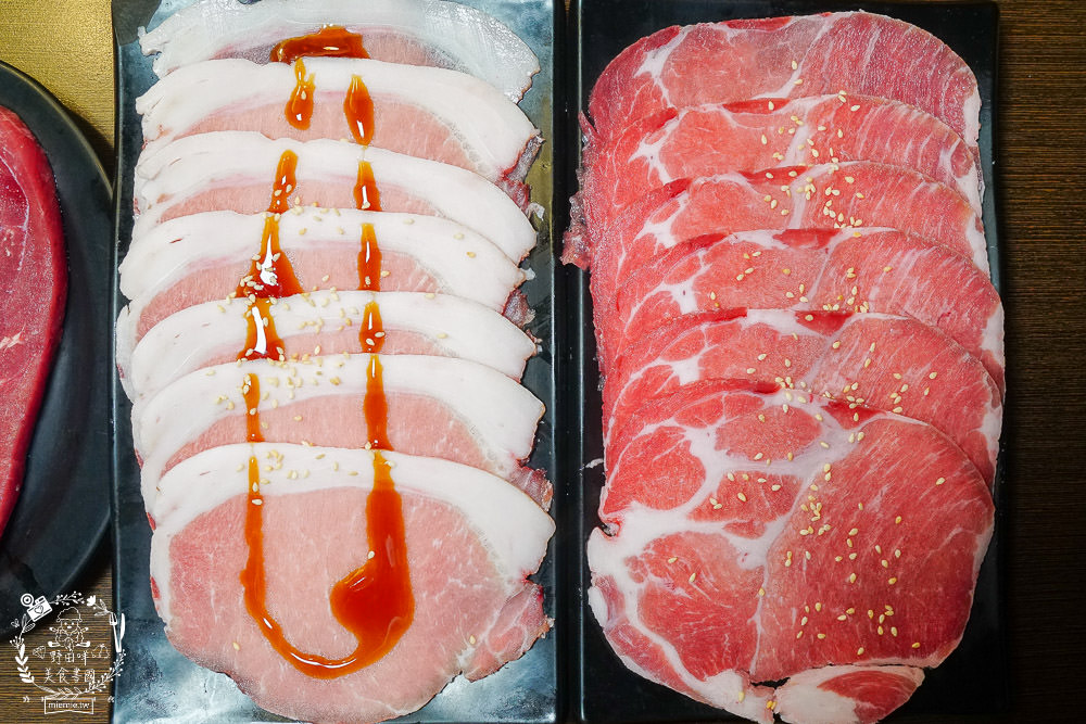 高雄[進吉泰國蝦海鮮炭烤吃到飽]鮮魚+牡蠣+現切肉片爽爽吃！