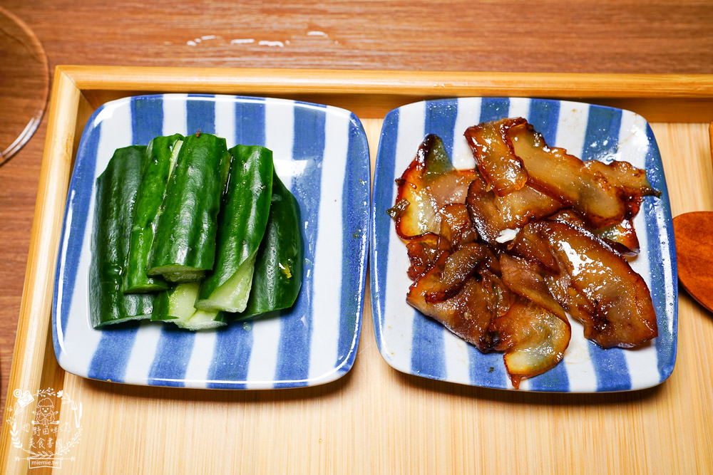 高雄酒吧推薦[酌Bar]古香古色的詩意調酒+超厲害的梅菜飄香肉燥飯銷魂推薦!