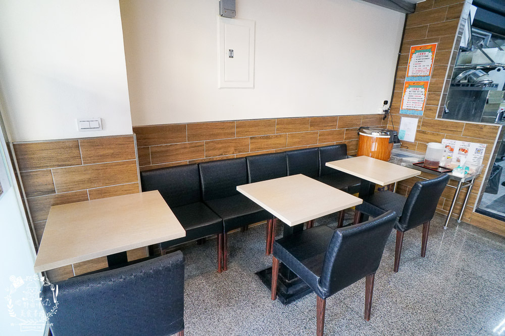 高雄[金鯱家名古屋豬排]爆炸美味的豬排與唐揚炸雞!連討厭炸物的人都不討厭?