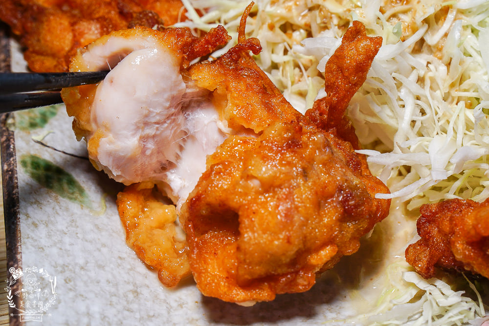 高雄[金鯱家名古屋豬排]爆炸美味的豬排與唐揚炸雞!連討厭炸物的人都不討厭?