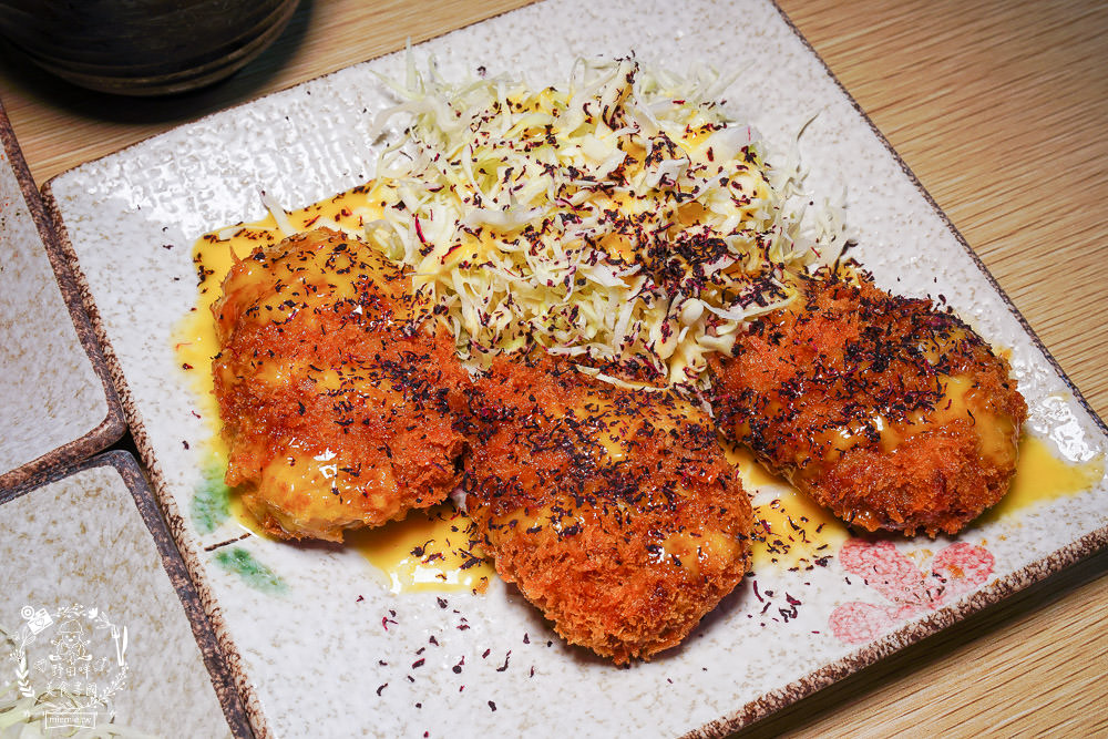 高雄[金鯱家名古屋豬排]爆炸美味的豬排與唐揚炸雞!連討厭炸物的人都不討厭?