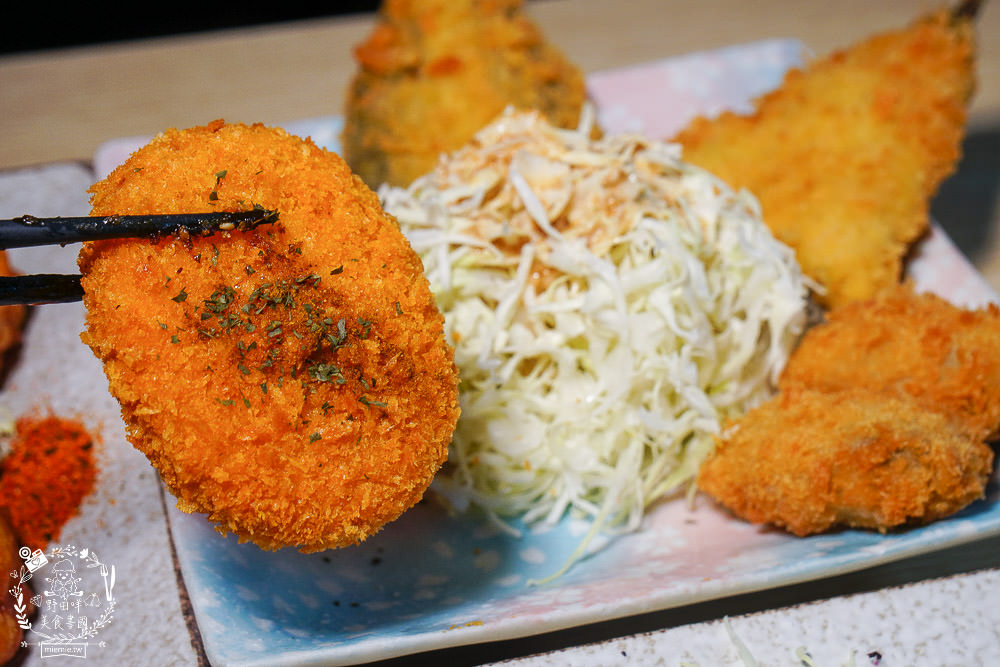 高雄[金鯱家名古屋豬排]爆炸美味的豬排與唐揚炸雞!連討厭炸物的人都不討厭?