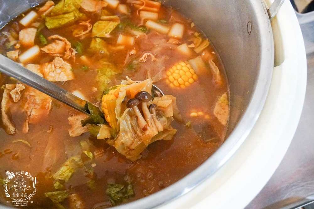 高雄[金鯱家名古屋豬排]爆炸美味的豬排與唐揚炸雞!連討厭炸物的人都不討厭?