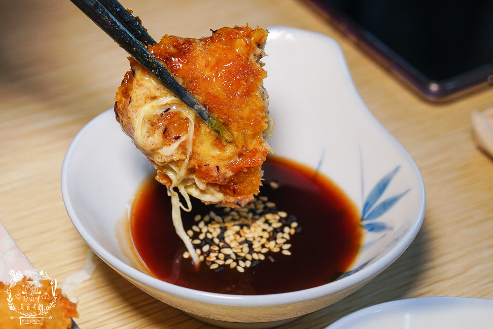 高雄[金鯱家名古屋豬排]爆炸美味的豬排與唐揚炸雞!連討厭炸物的人都不討厭?